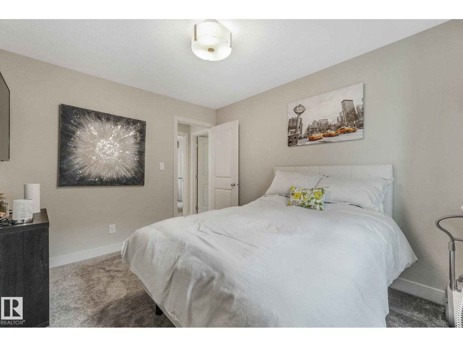 2722 KIRKLAND WY SW - 39