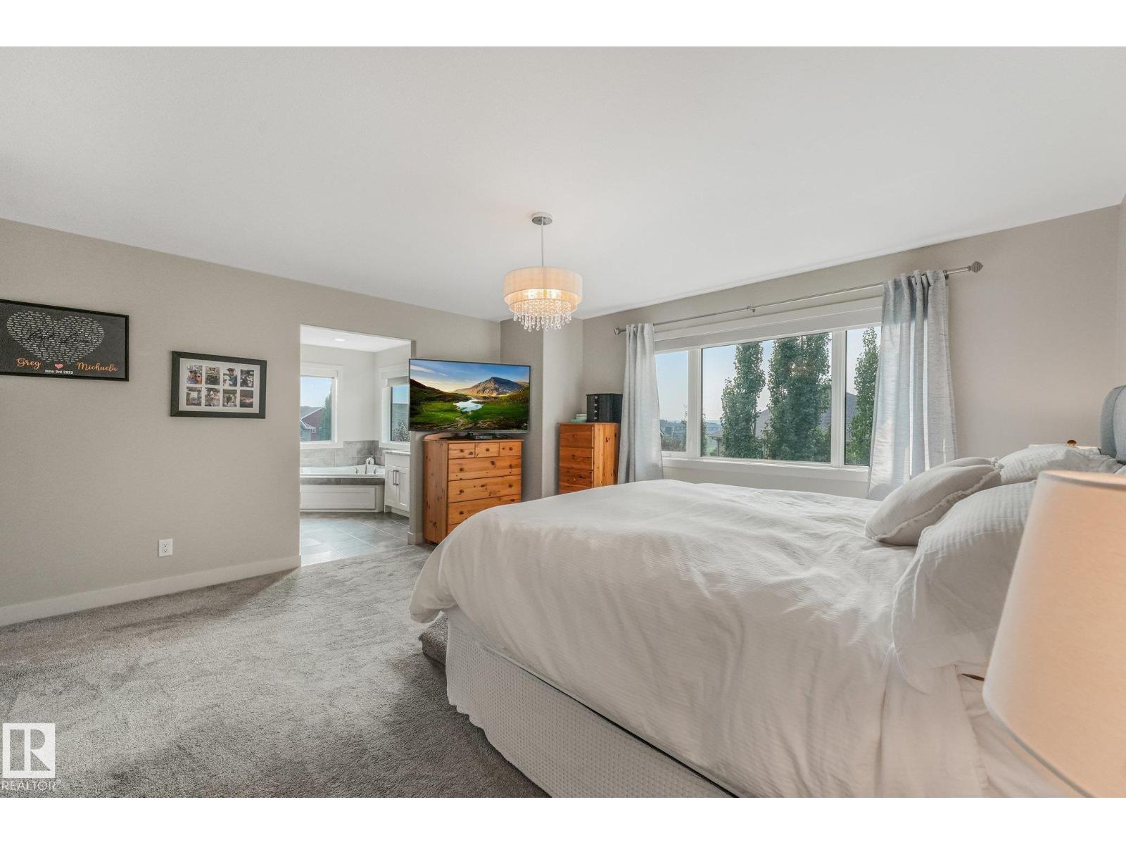 2722 KIRKLAND WY SW - 46