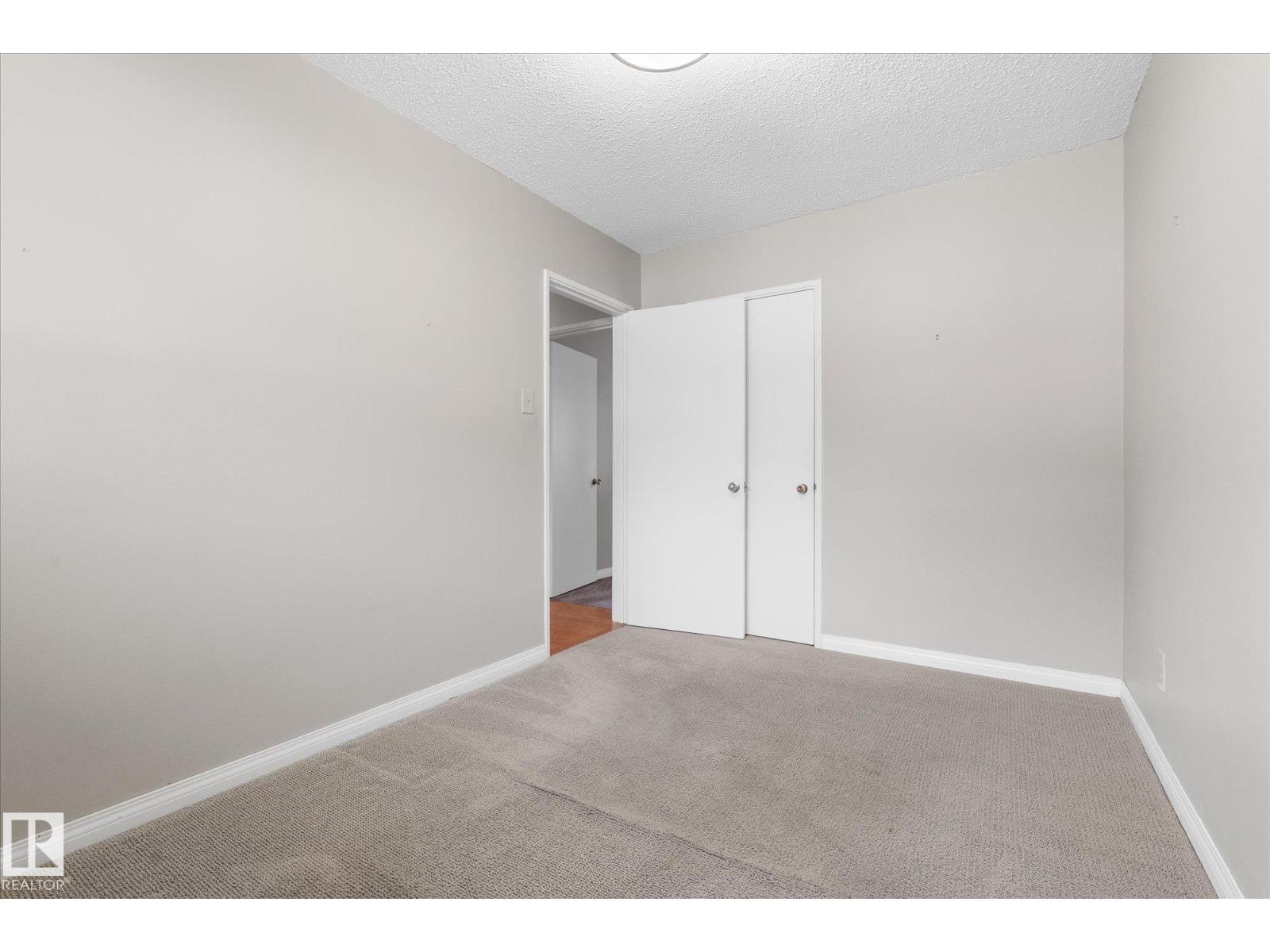 9219 148 ST NW - 19