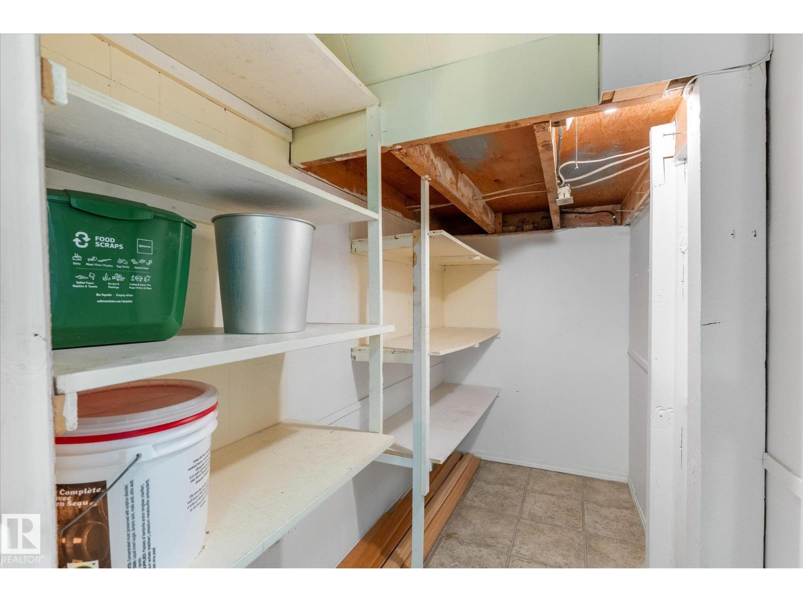 9219 148 ST NW - 36