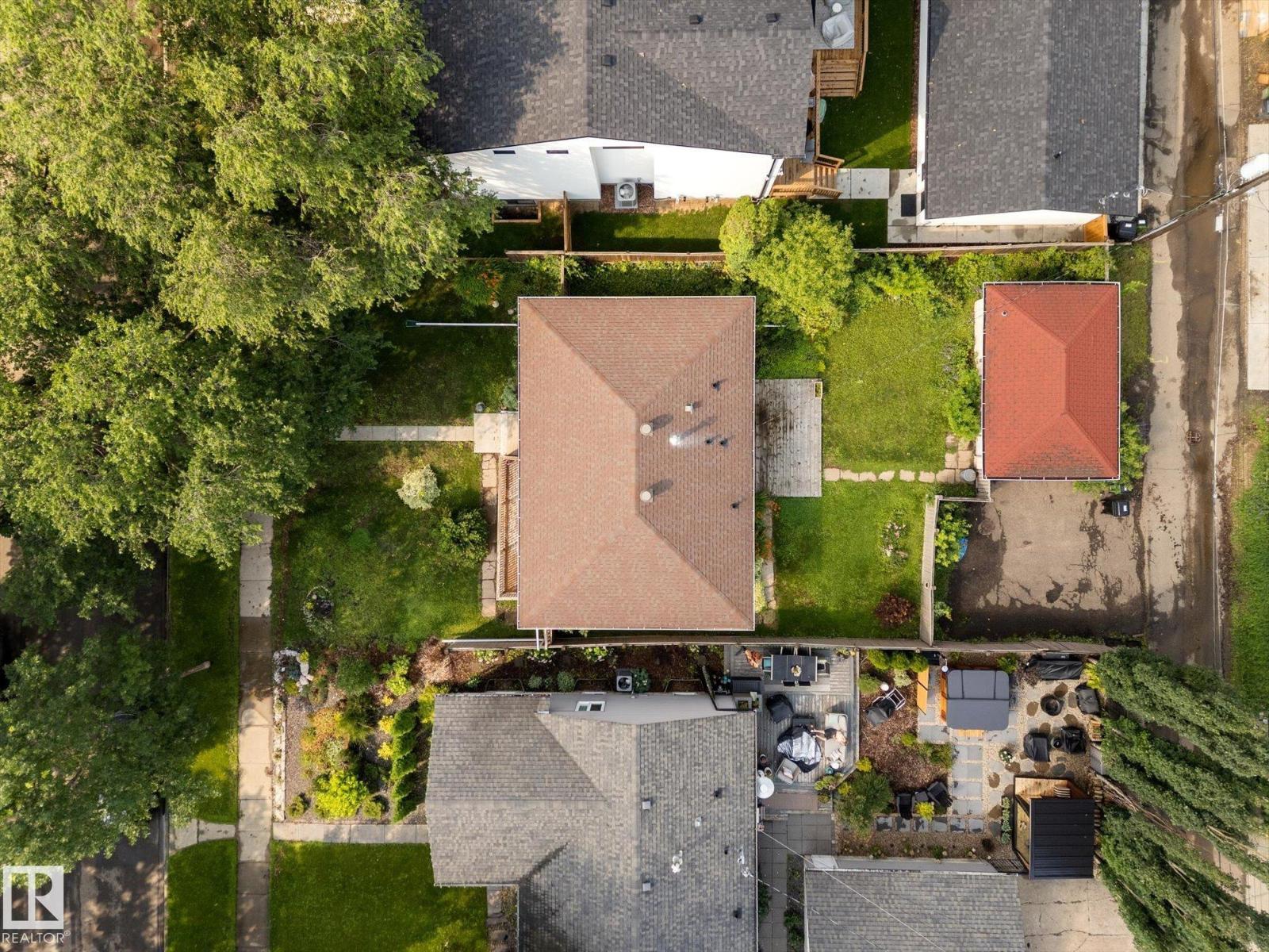 9219 148 ST NW - 44