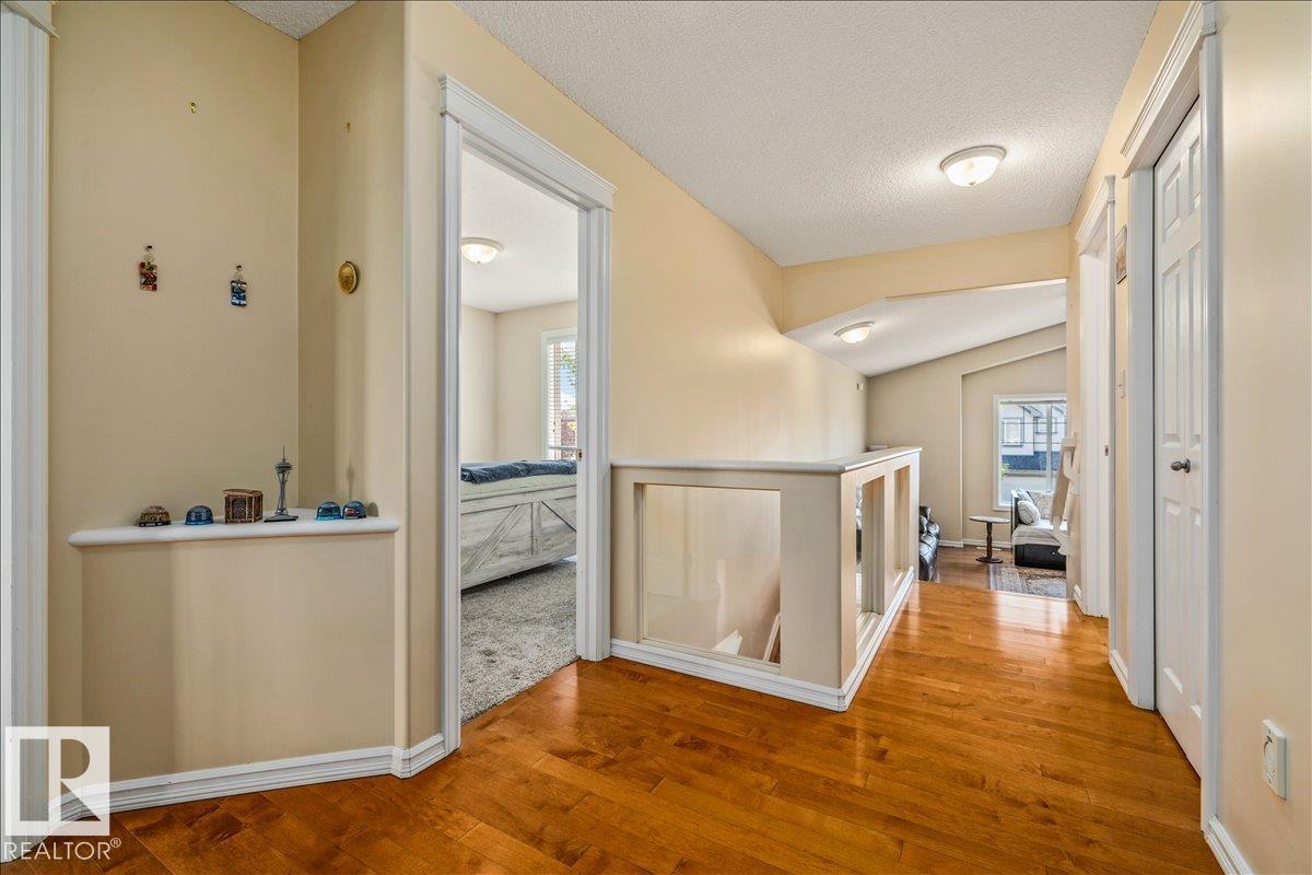 306 HILLIARD CL NW - 22