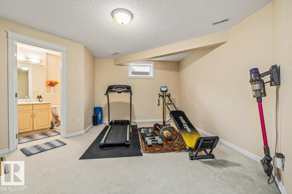 306 HILLIARD CL NW - 36