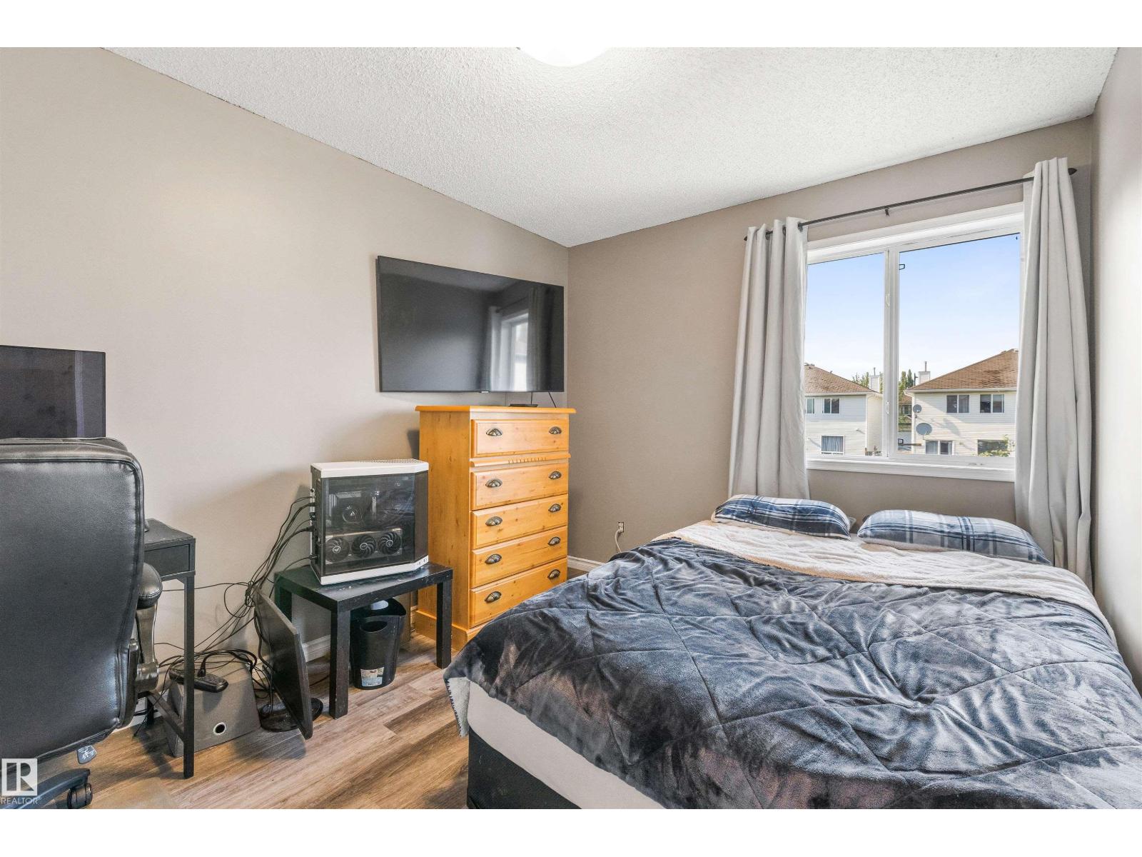 20032 53A AV NW - 18