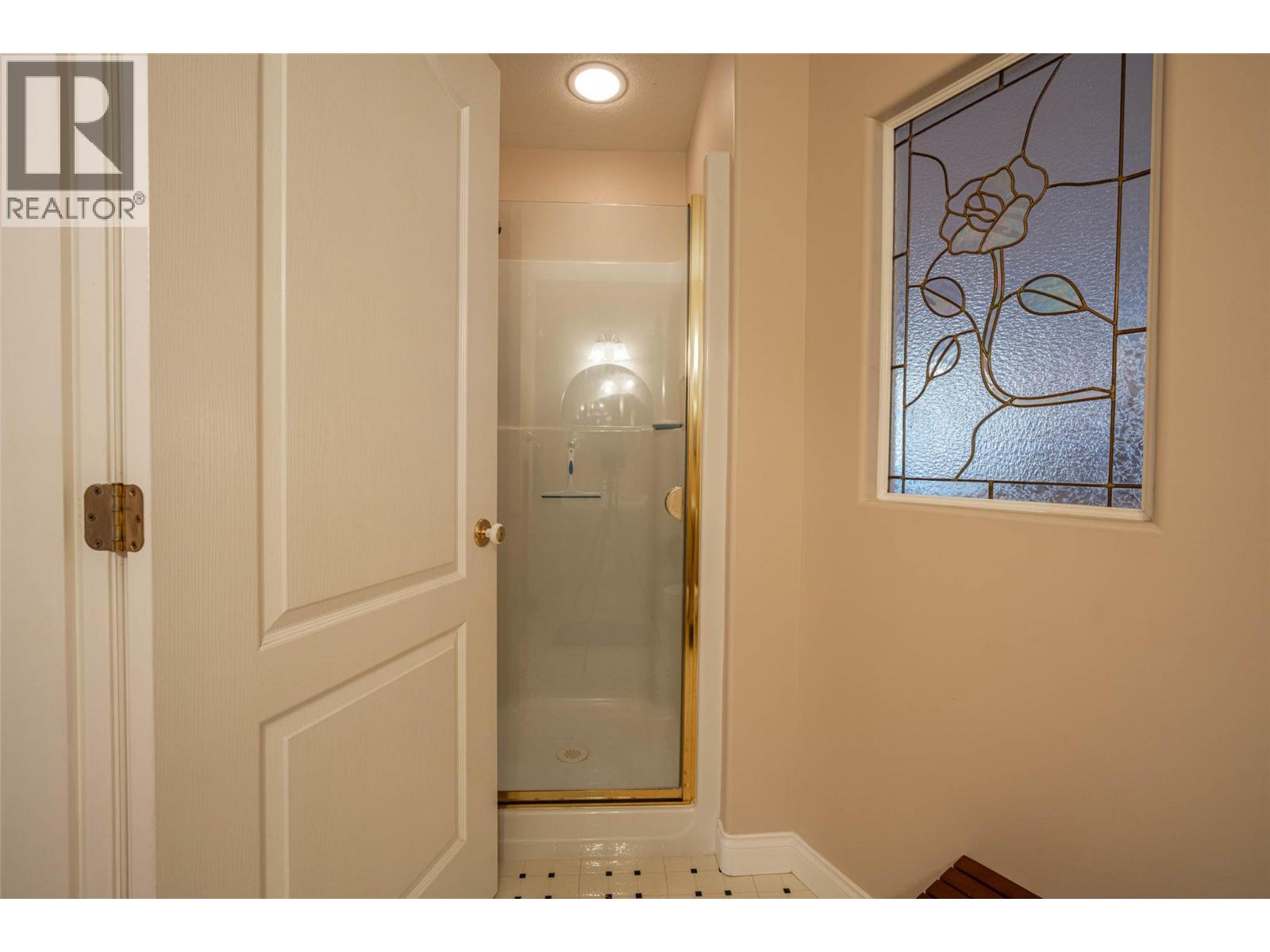 7821 Old Kamloops Road - 64