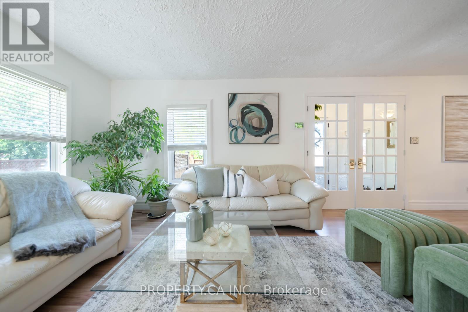 131 COOK'S BAY DRIVE - 15