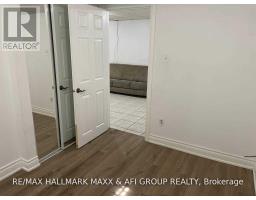 Bsmnt - 151 Kersey Crescent, Richmond Hill, ON L4C8X9 Photo 11