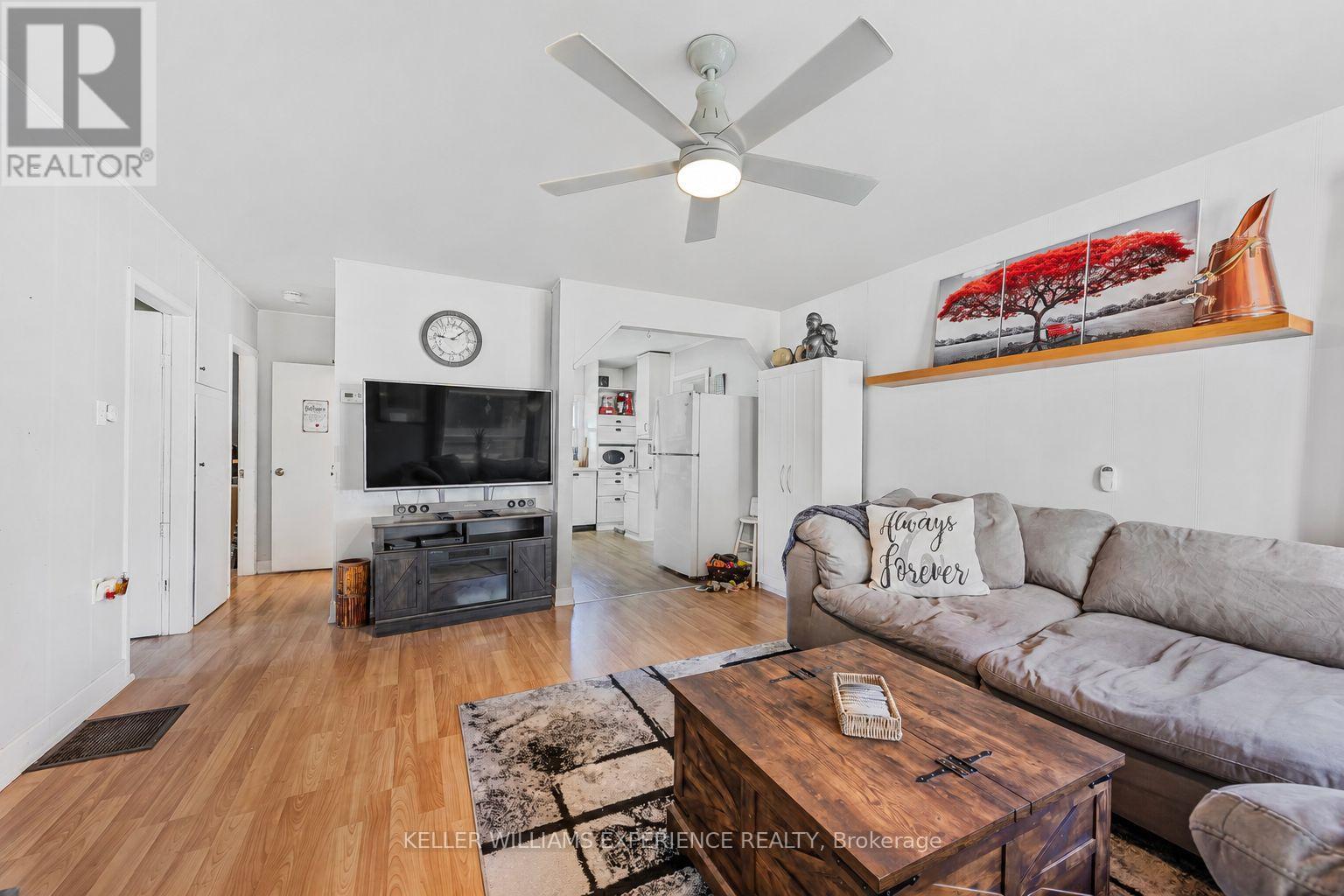 3829 CROSSLAND ROAD - 2