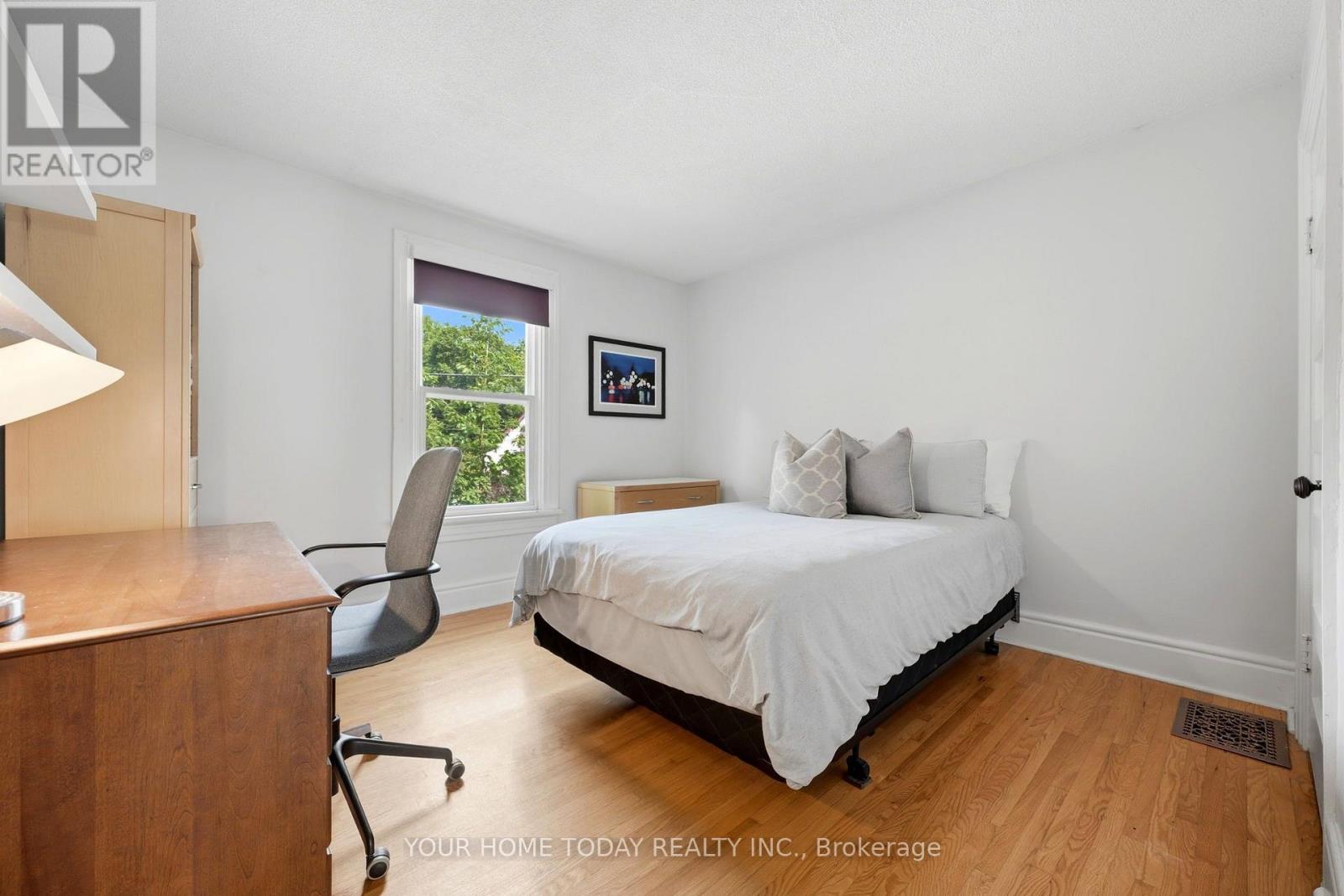 12 KING STREET - 23