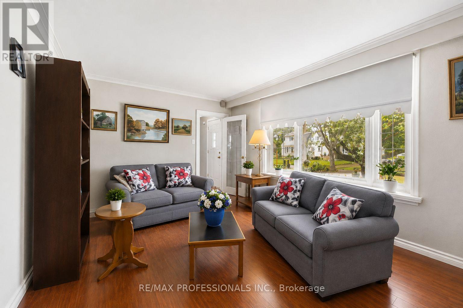 15 HUNTSMOOR ROAD - 2