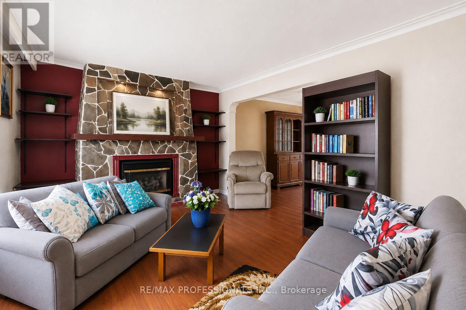 15 HUNTSMOOR ROAD - 3