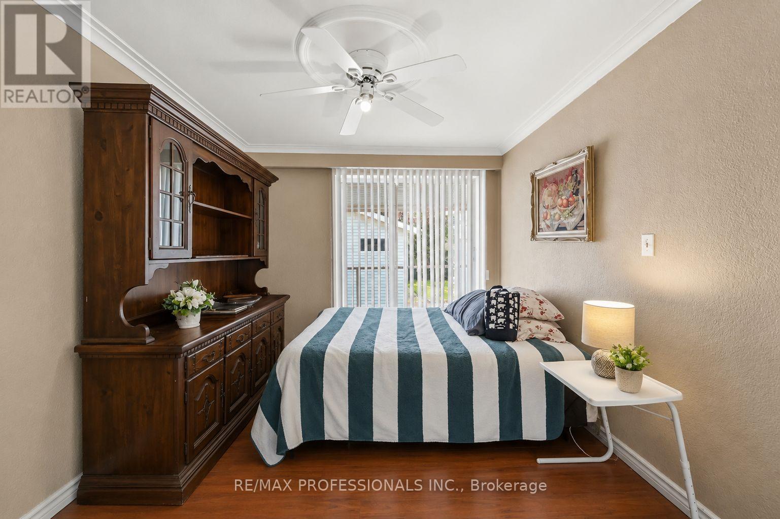 15 HUNTSMOOR ROAD - 6