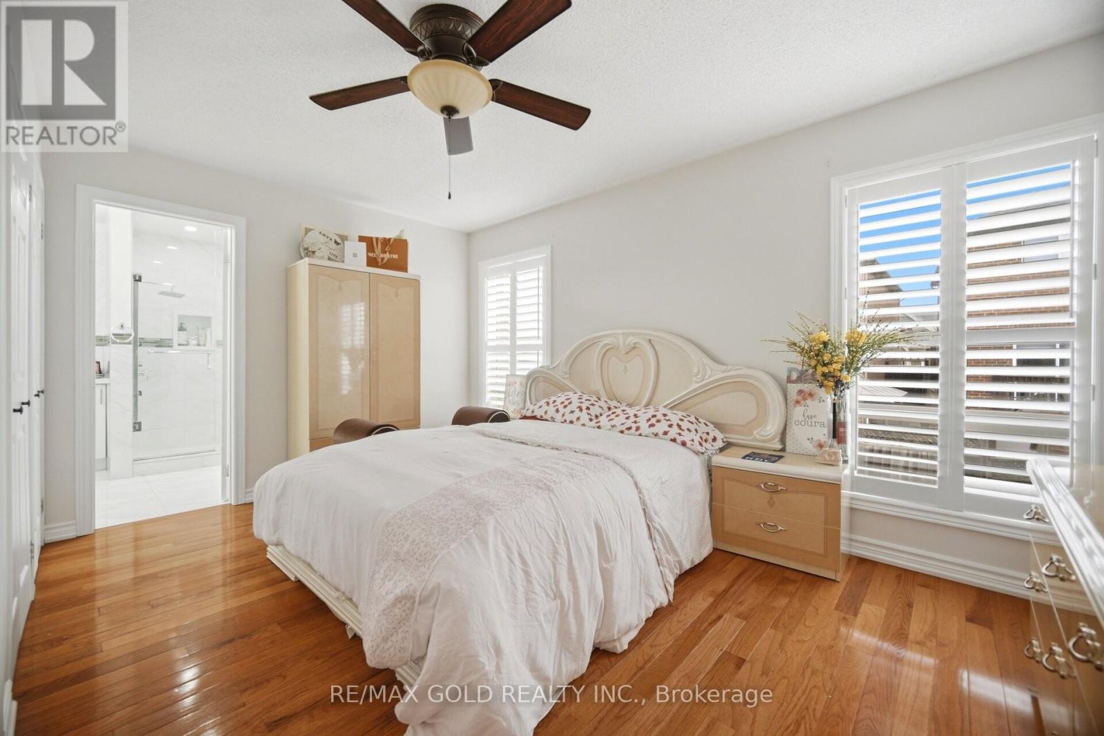 77 TRAILSIDE WALK - 17