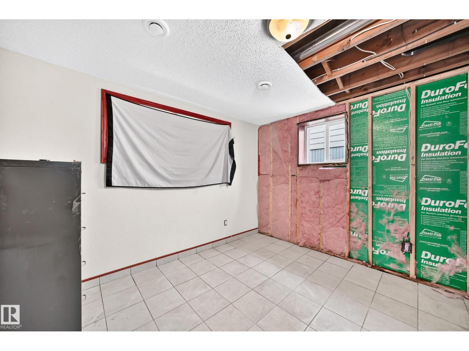 9719 71 AV NW - Image 43