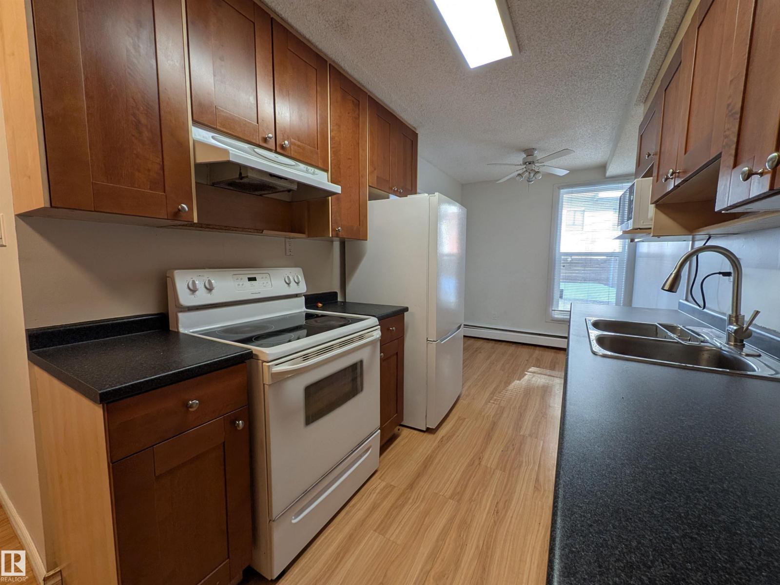 #109 7220 144 AV NW - Image 7