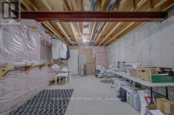 37 WINGFIELD AVENUE - 31