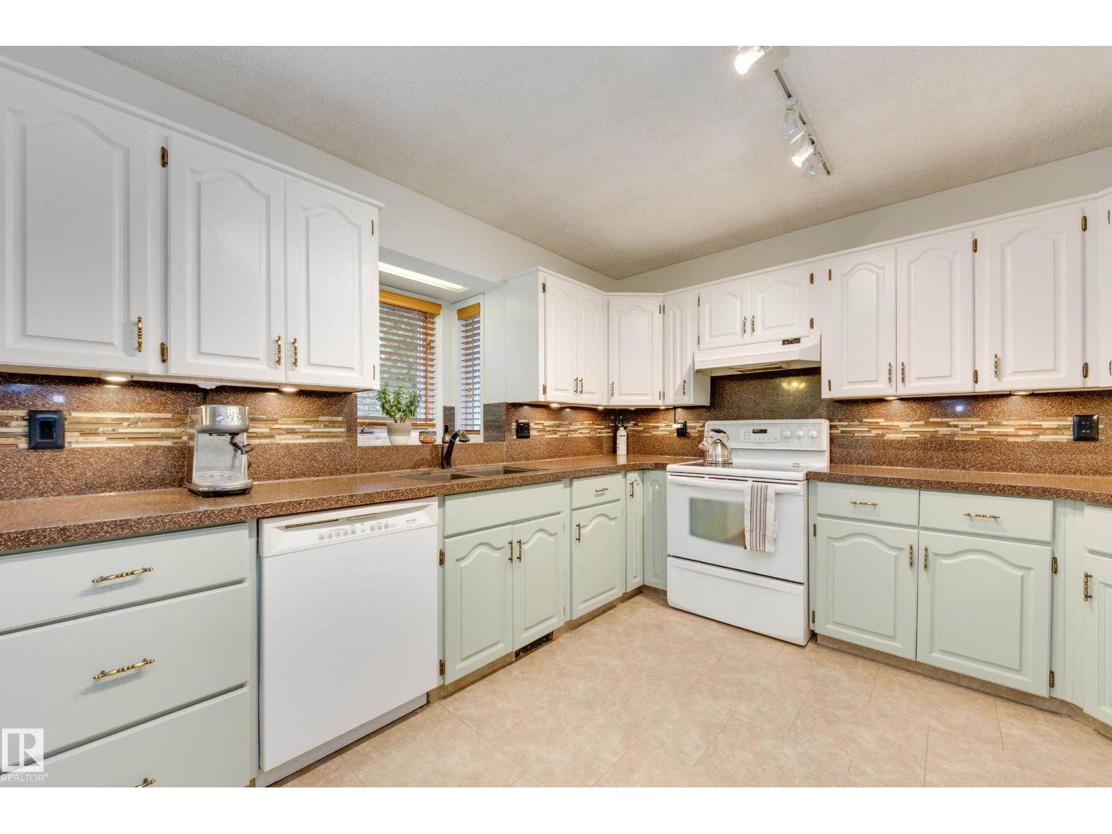 6212 179 ST NW - 12