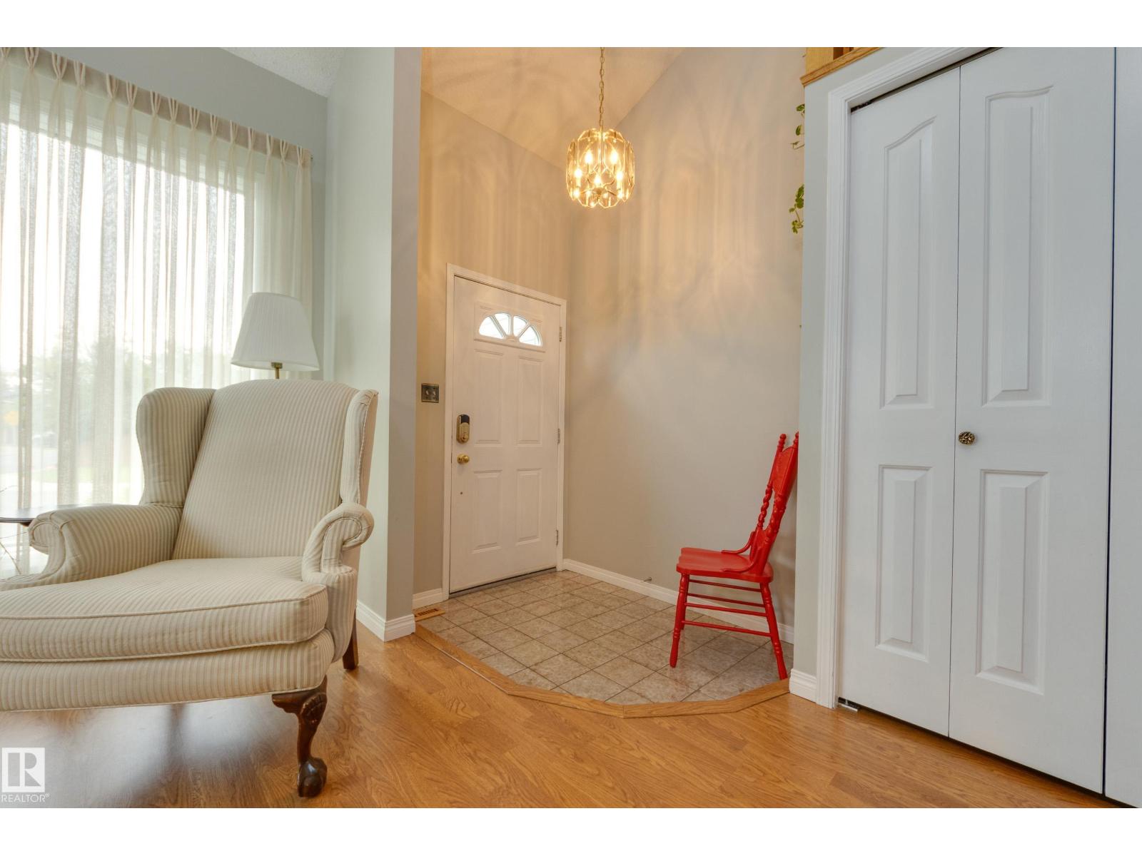 6212 179 ST NW, Ormsby Place, Edmonton photo 2