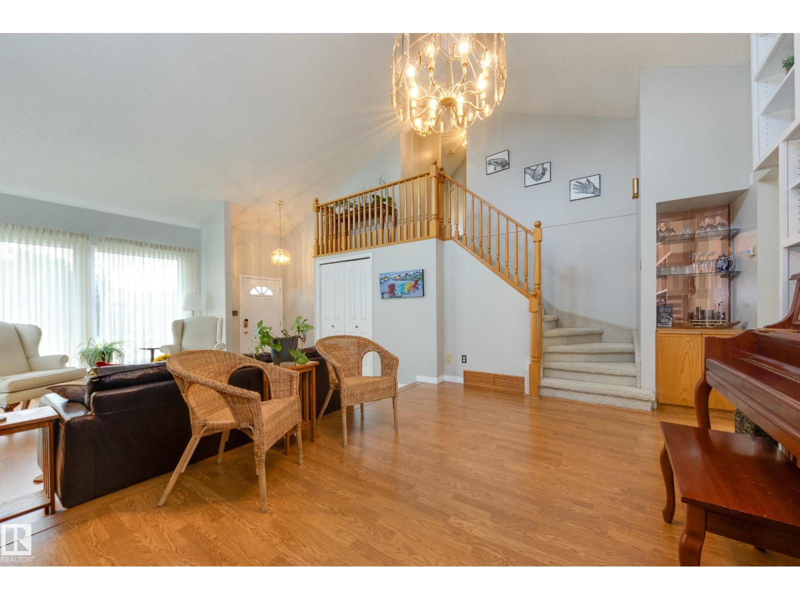 6212 179 ST NW - 9