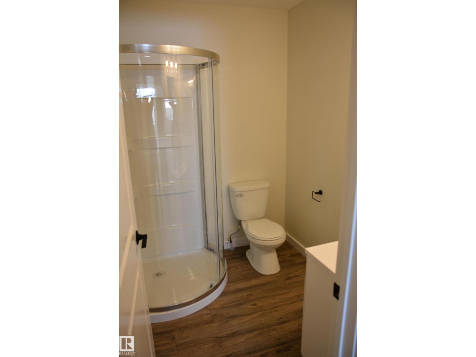4313 54 AV - Image 25