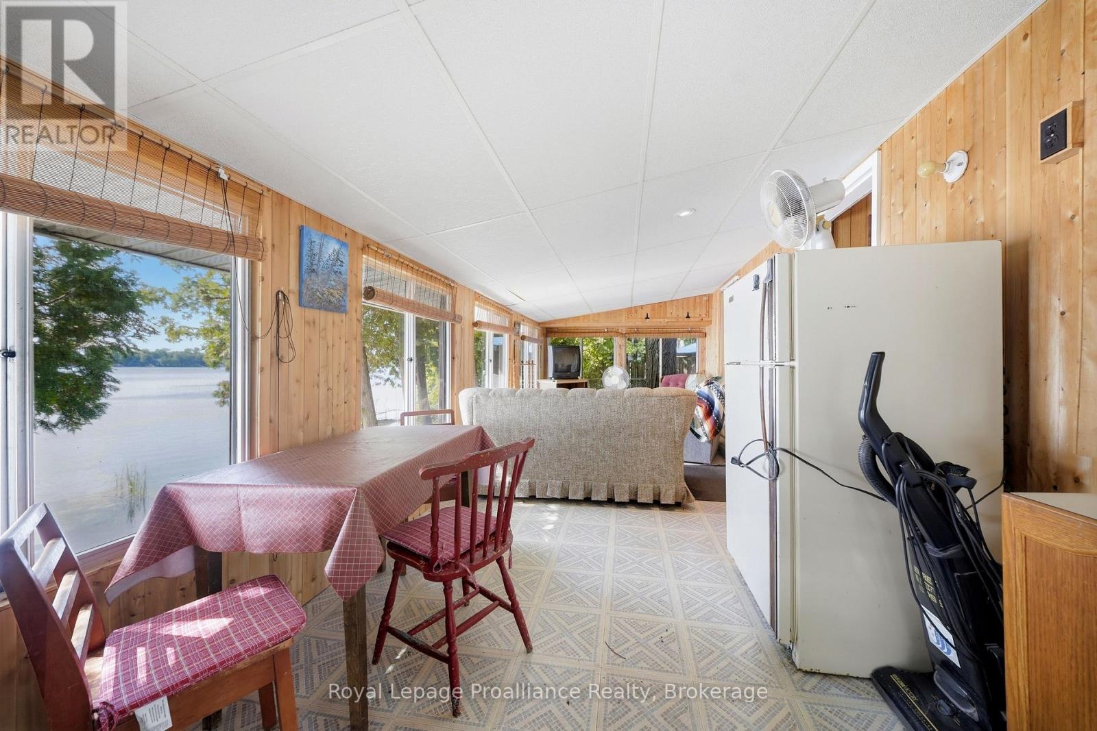 188 NORTH BEAVER LAKE ROAD - Image 29