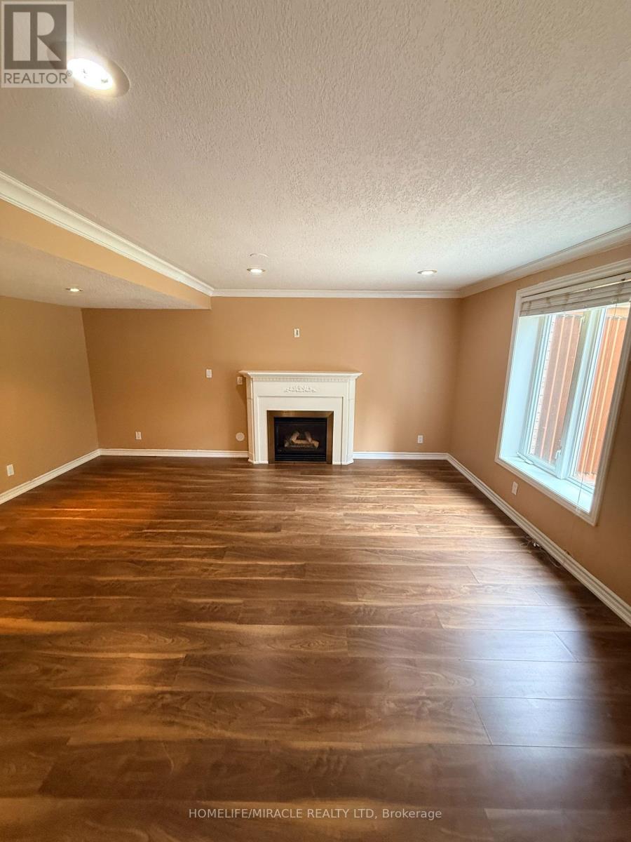 14 HEARTHBRIDGE STREET - Image 32