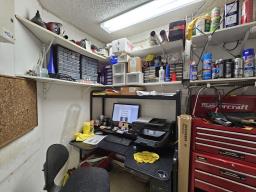 5533  Industrial Rd, Drayton Valley, AB T7A1J9 Photo 9