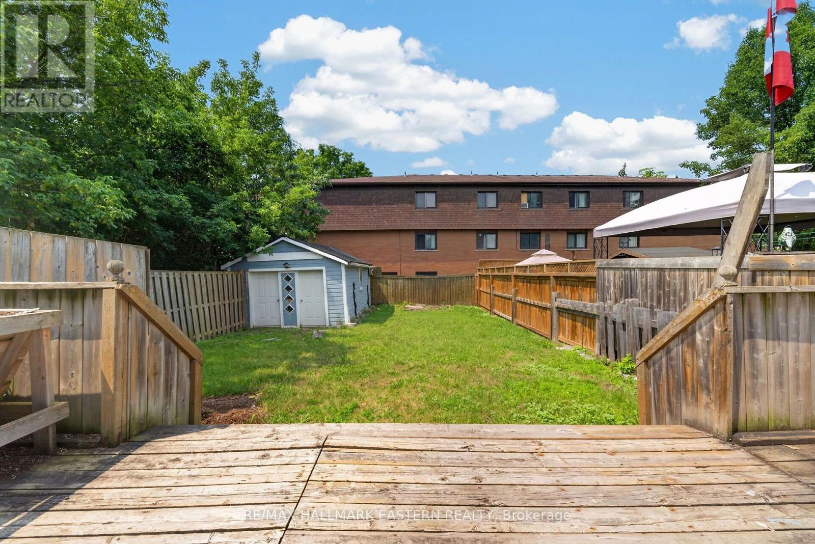625 UNION STREET - Image 29