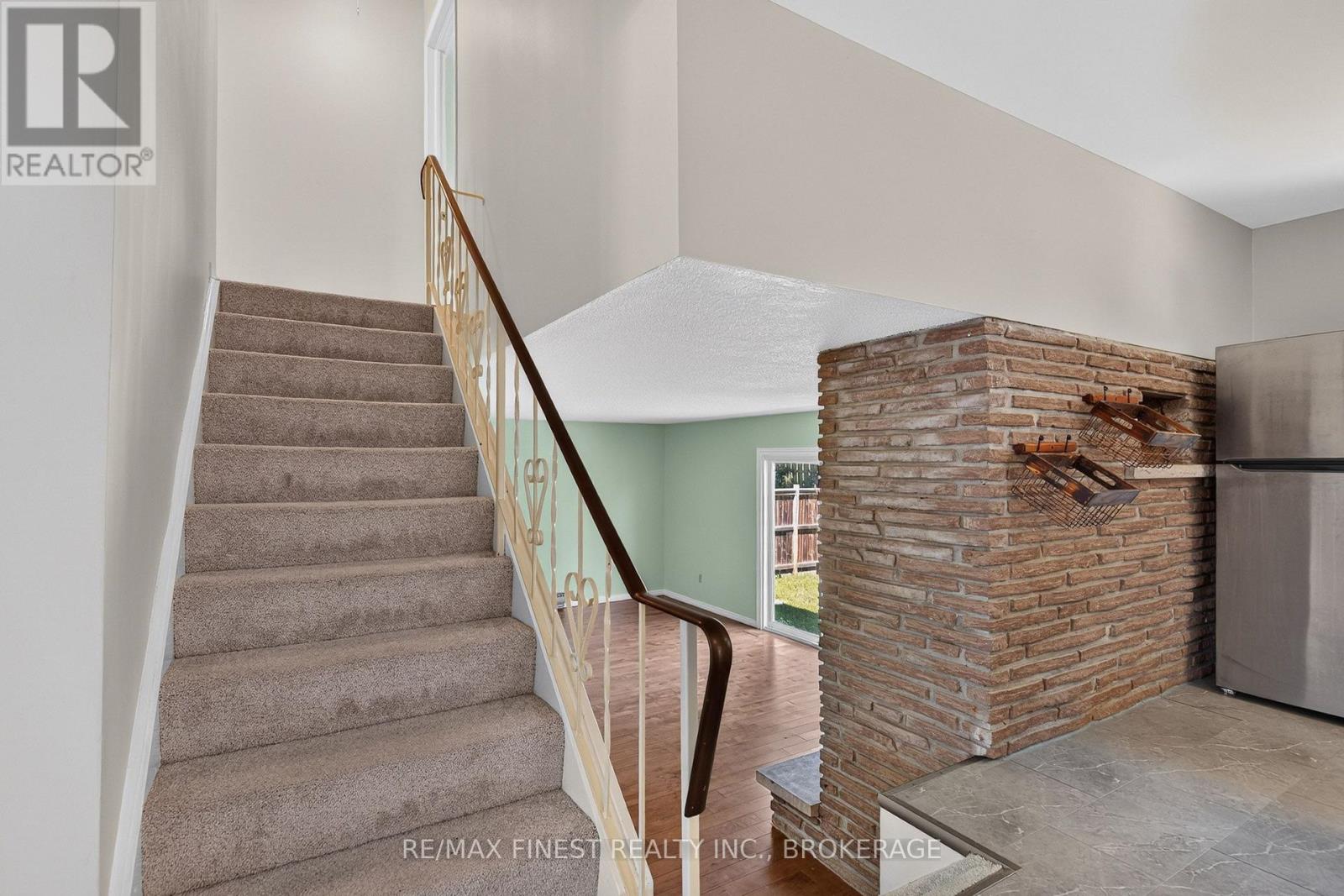 881 LUDGATE CRESCENT - Image 26