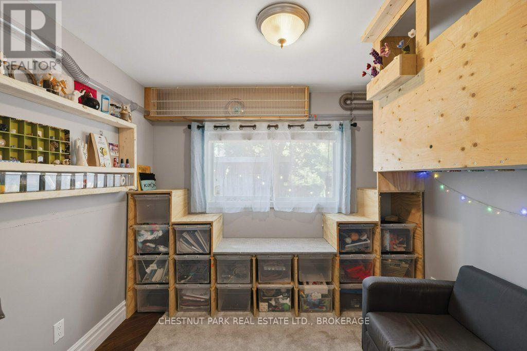 318 YORK STREET - 12
