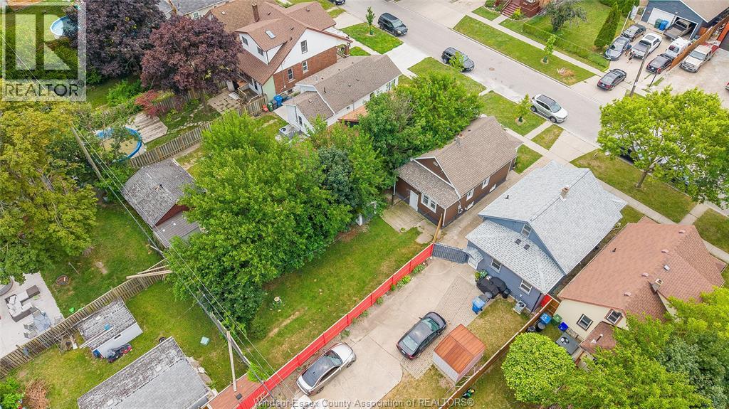 1626 ALBERT - 27