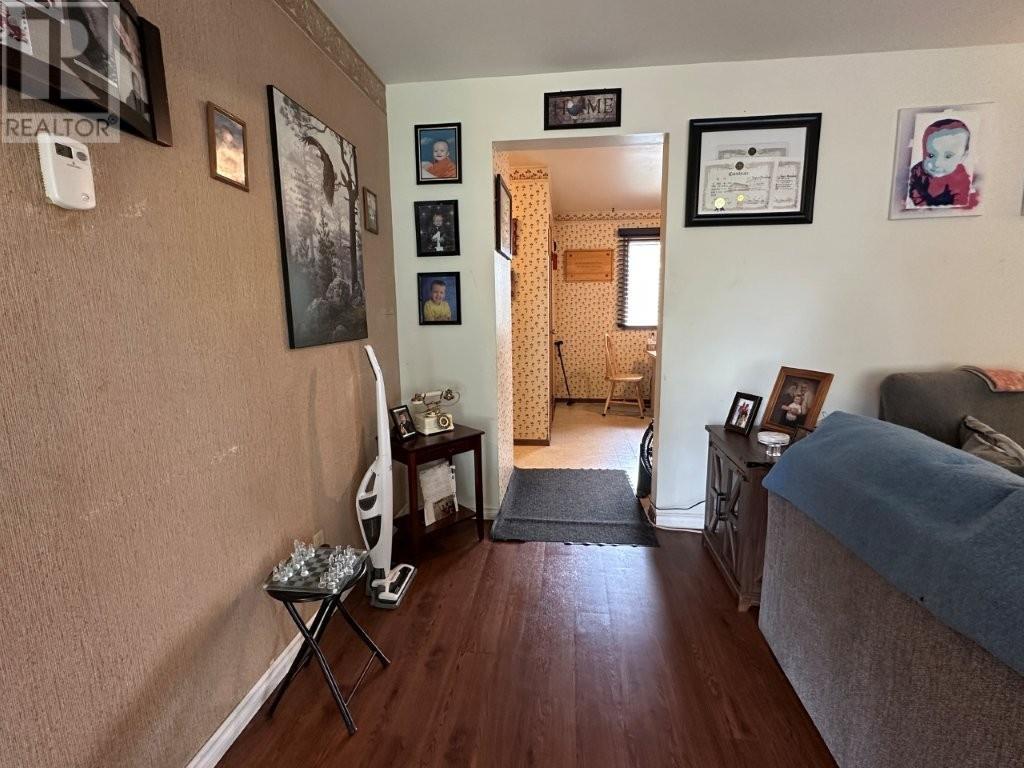 579 Simon Fraser Drive - 12