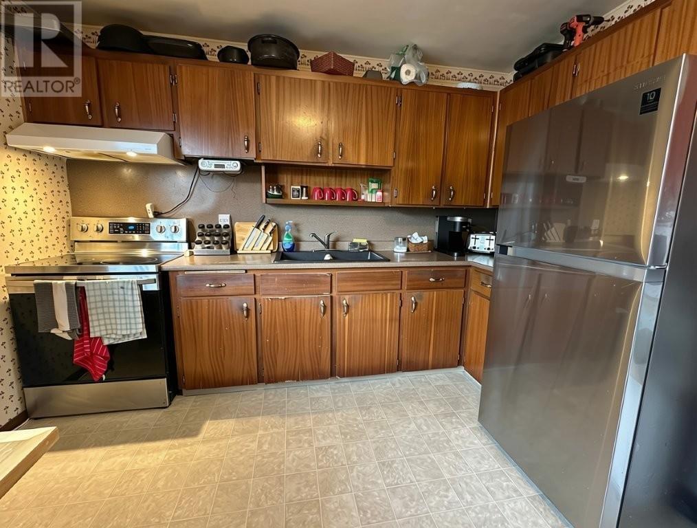 579 Simon Fraser Drive - 17