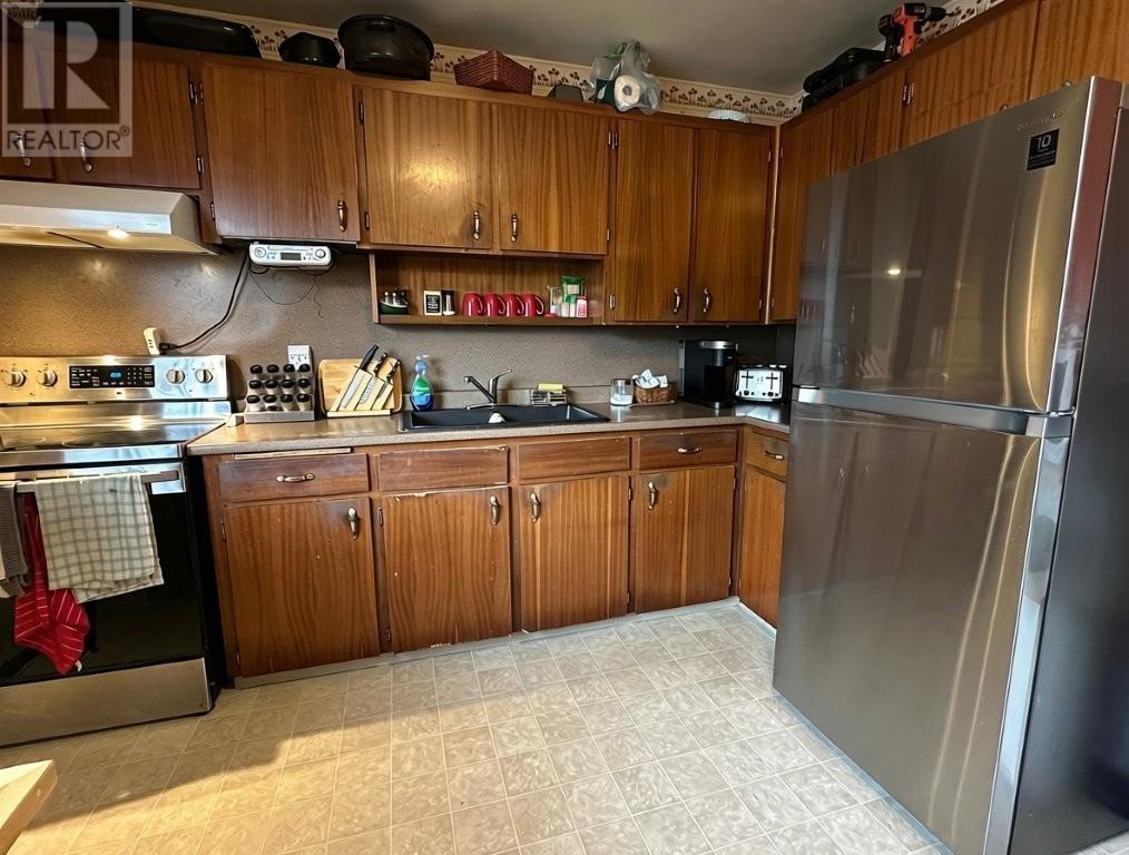 579 Simon Fraser Drive - 18