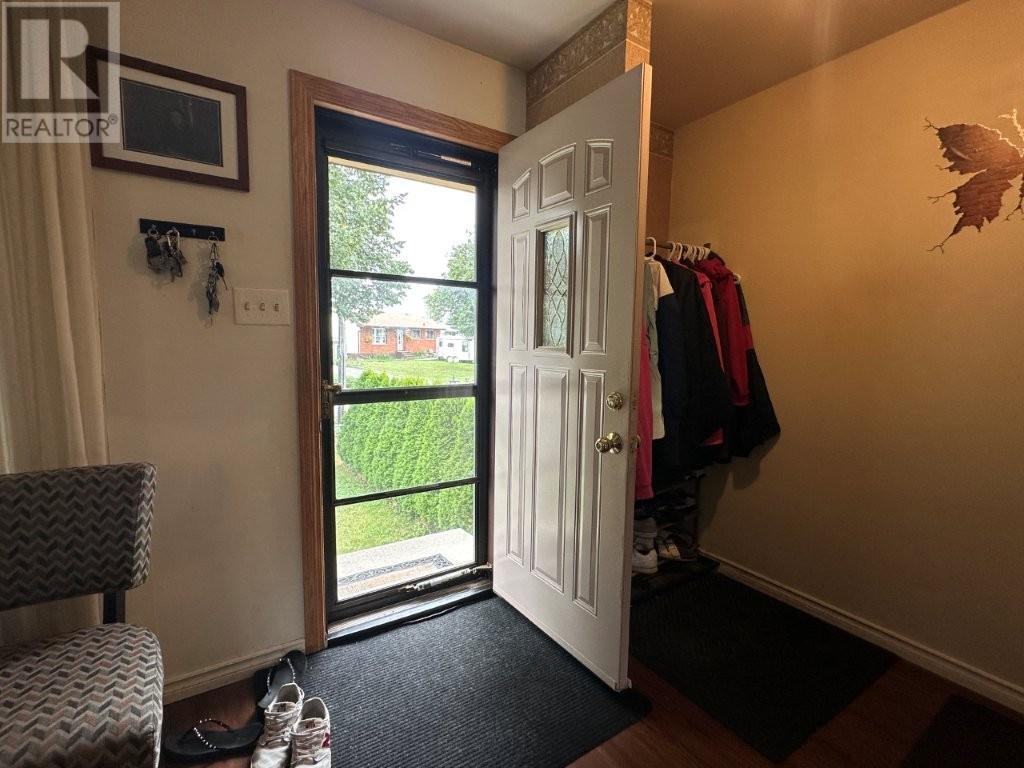 579 Simon Fraser Drive - 6