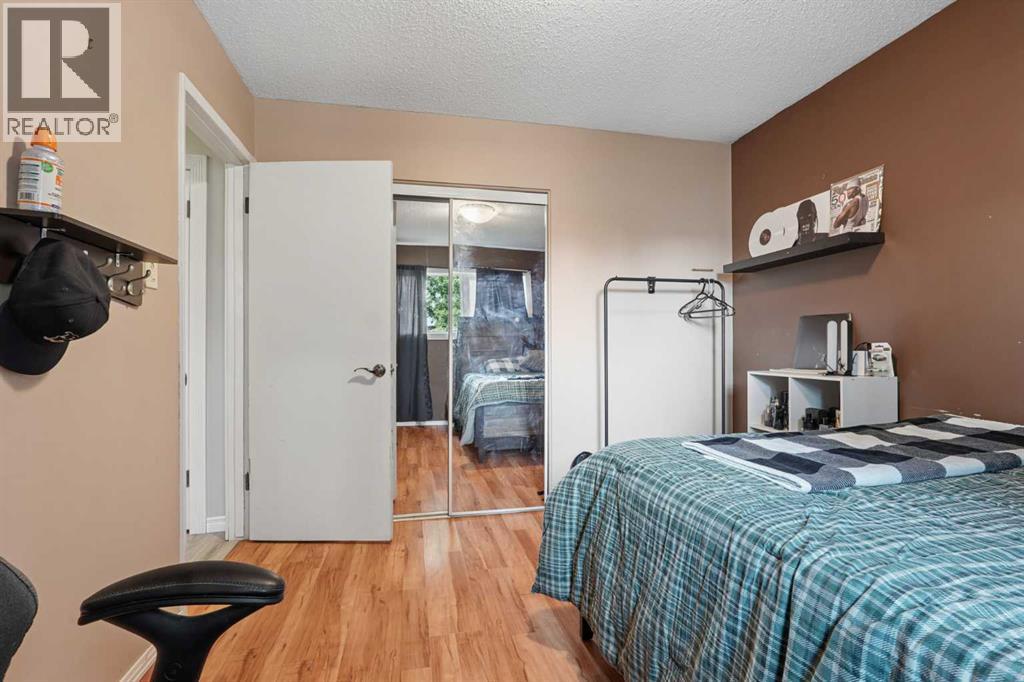 2610 11 Avenue N - 18
