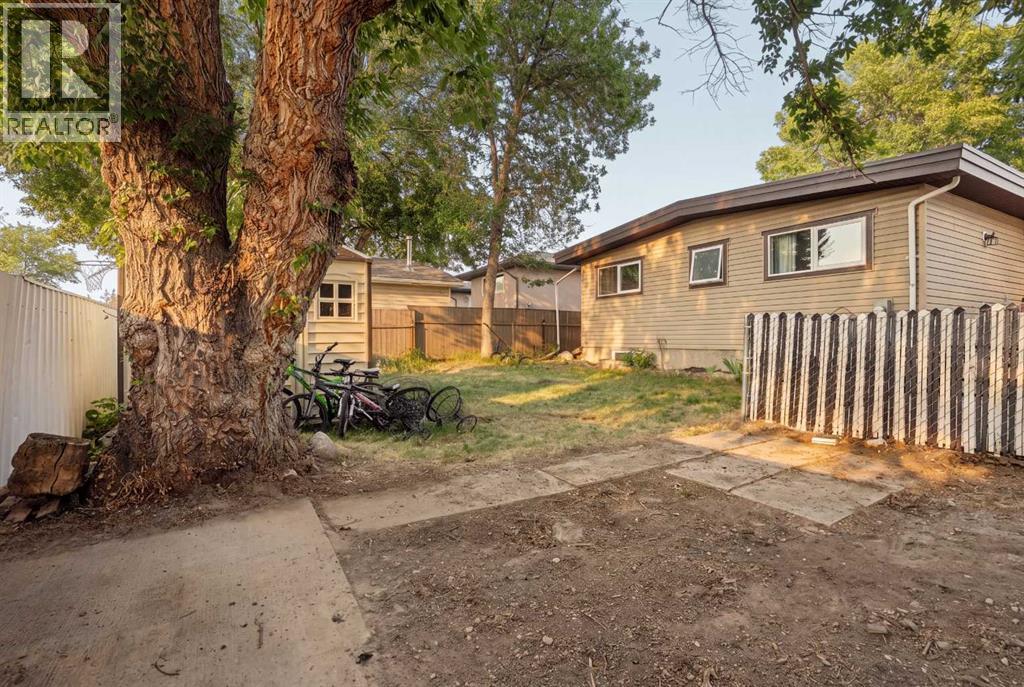 2610 11 Avenue N - 43