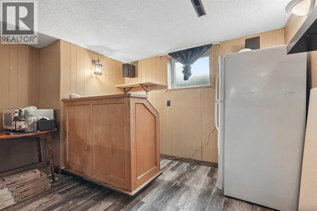 2610 11 Avenue N - 29