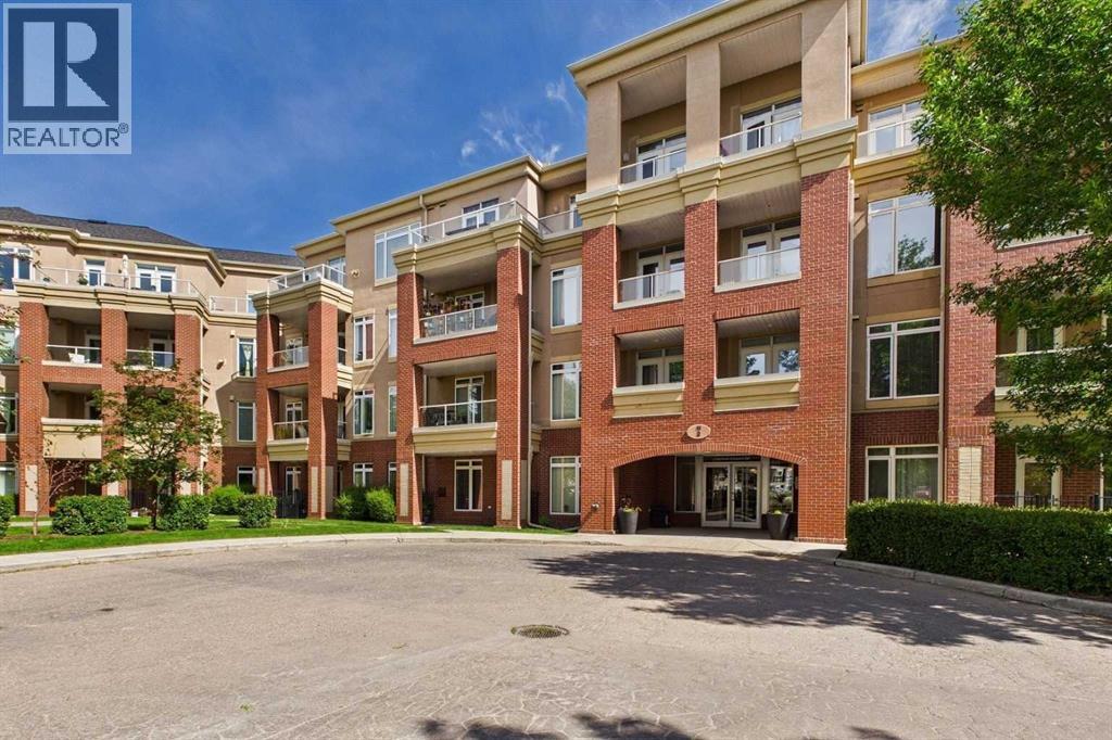 405, 2 Hemlock Crescent SW