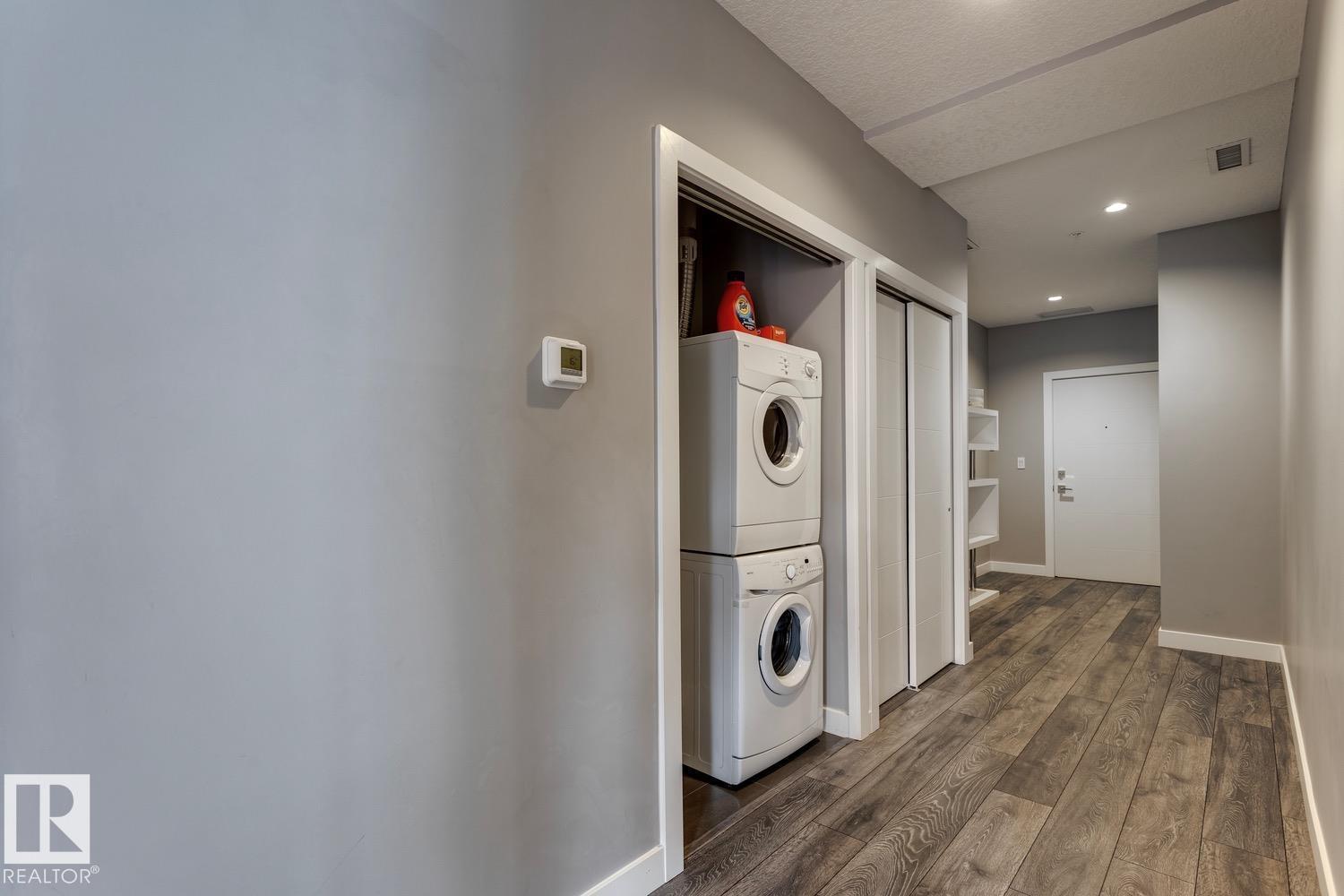 #401 10238 103 ST NW - 19