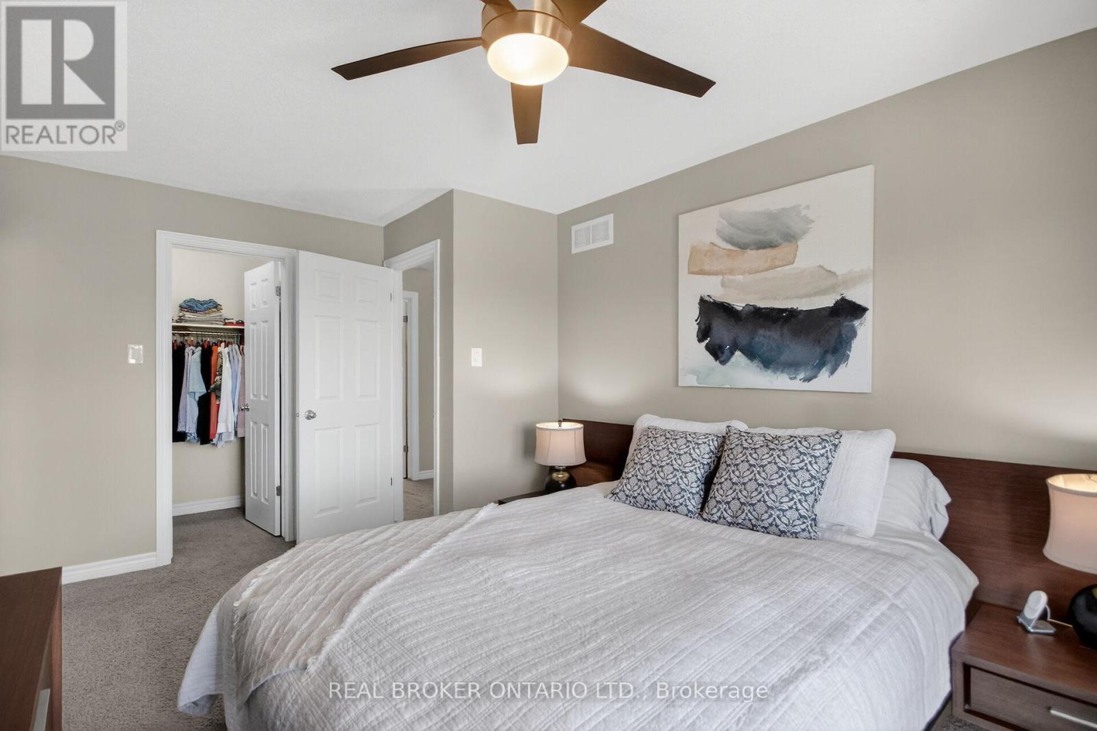 #33 701 B SUE HOLLOWAY DRIVE - Image 17