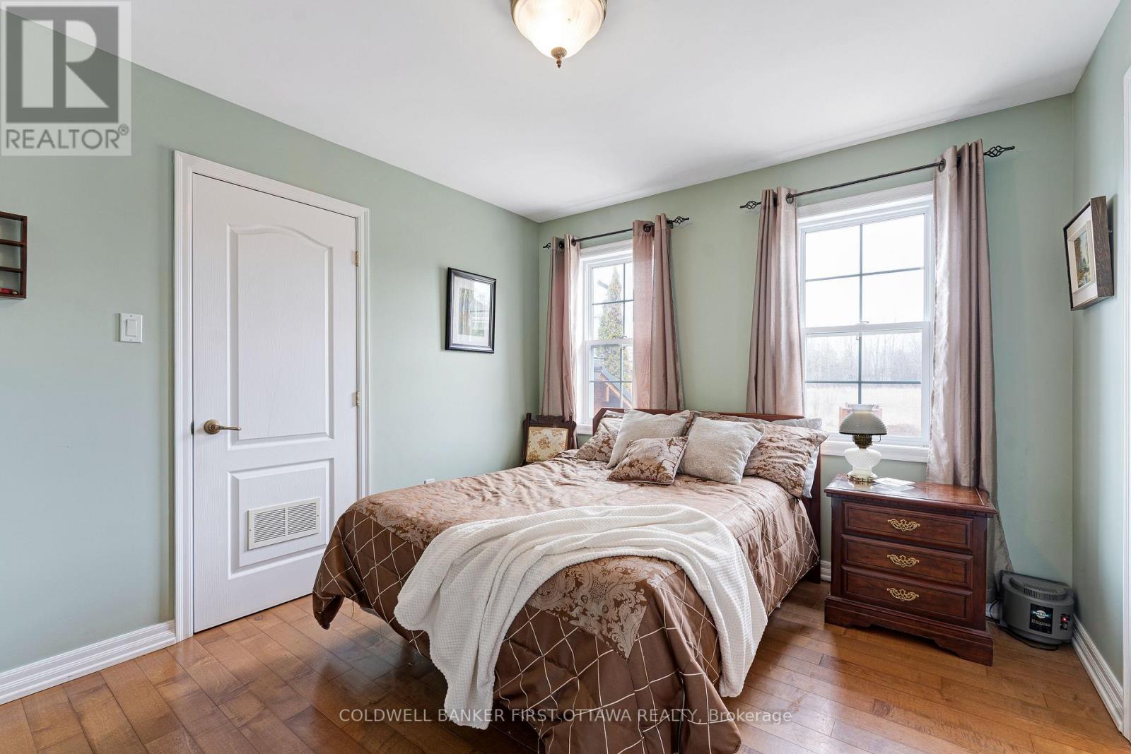 1111 WEST SHORE DRIVE - Image 28