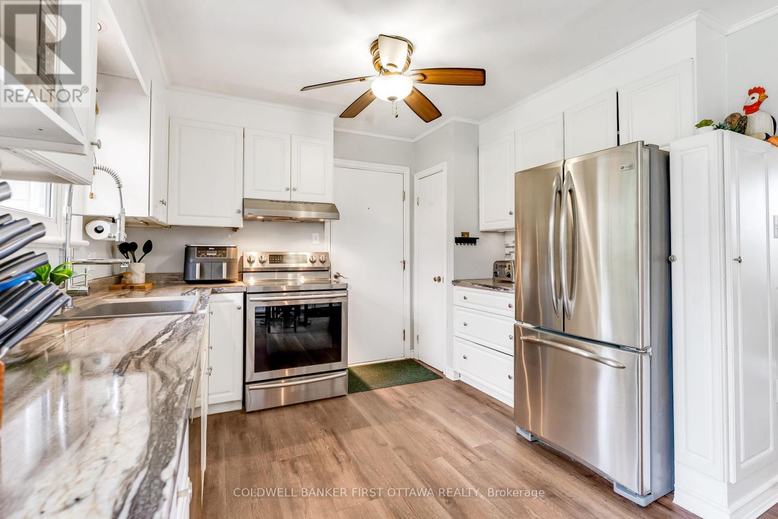 114 MORRIS ROAD S - Image 16