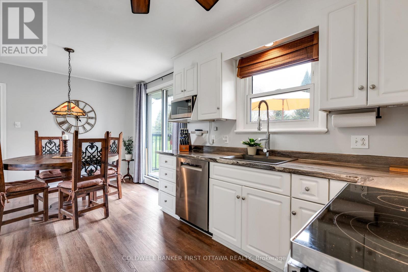 114 MORRIS ROAD S - Image 18