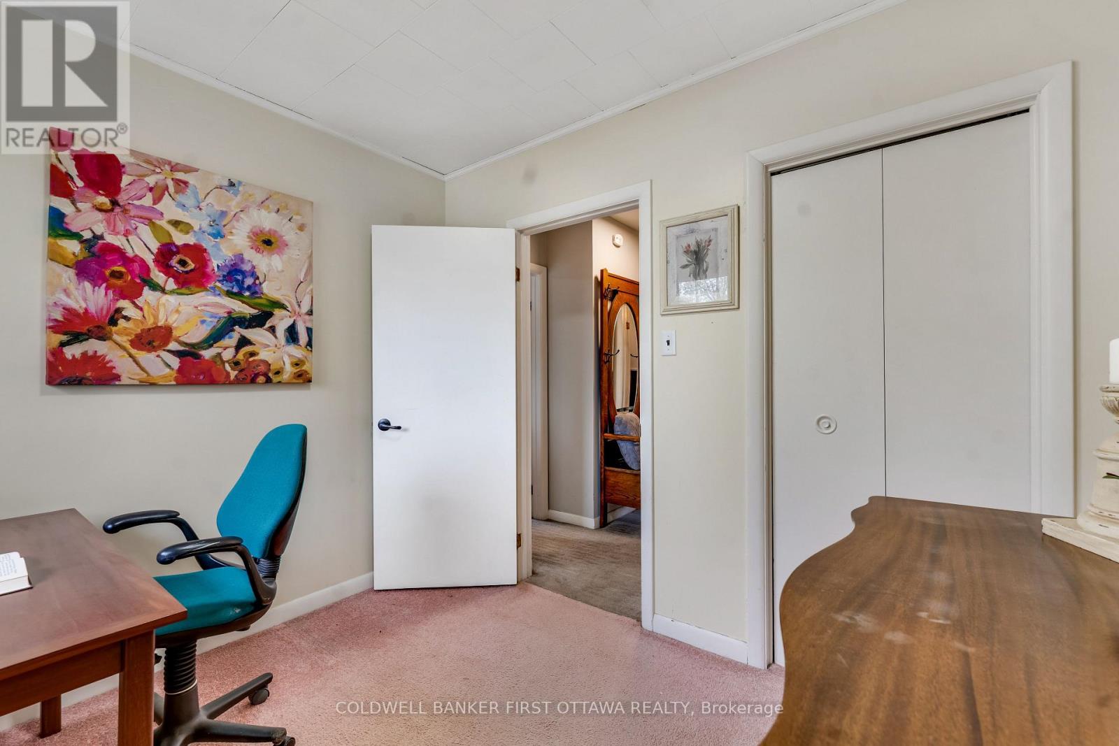 114 MORRIS ROAD S - Image 21