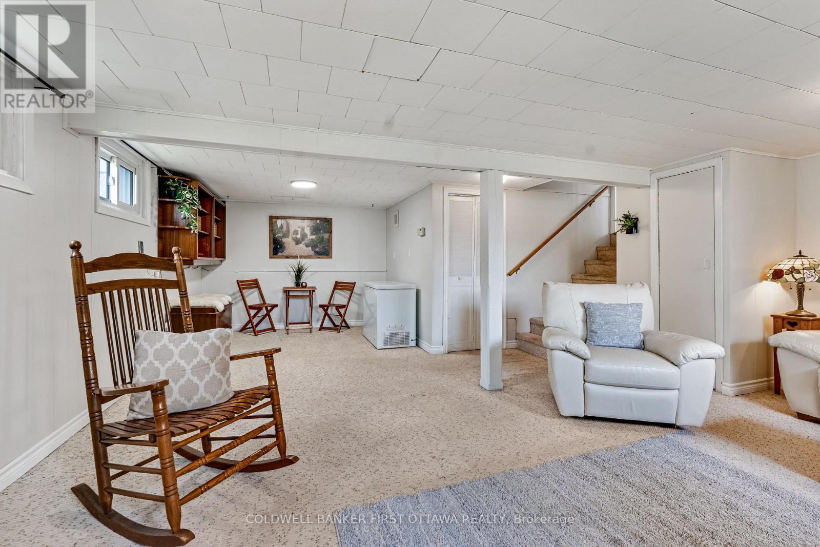 114 MORRIS ROAD S - Image 31