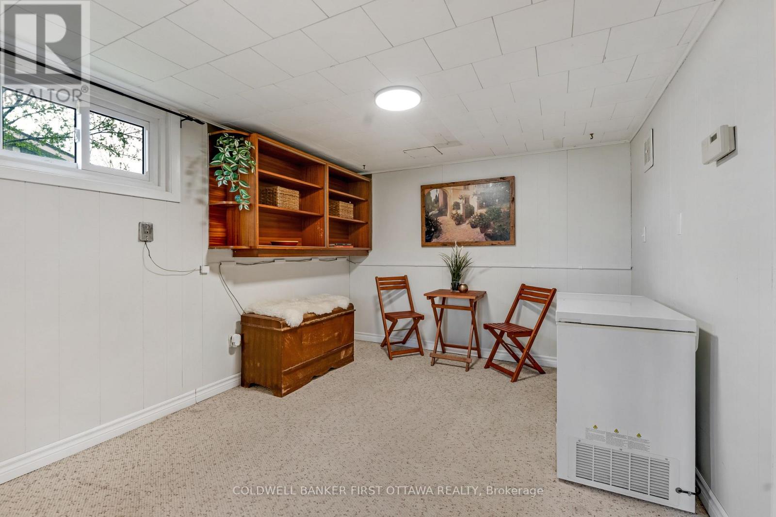 114 MORRIS ROAD S - Image 32