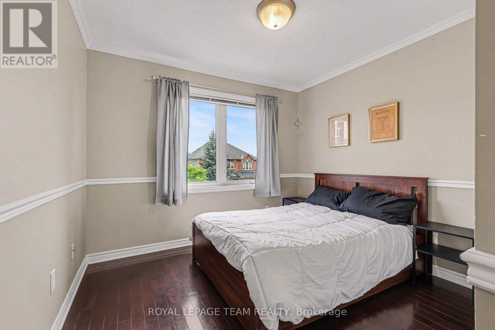 414 ABBEYDALE CIRCLE - 28