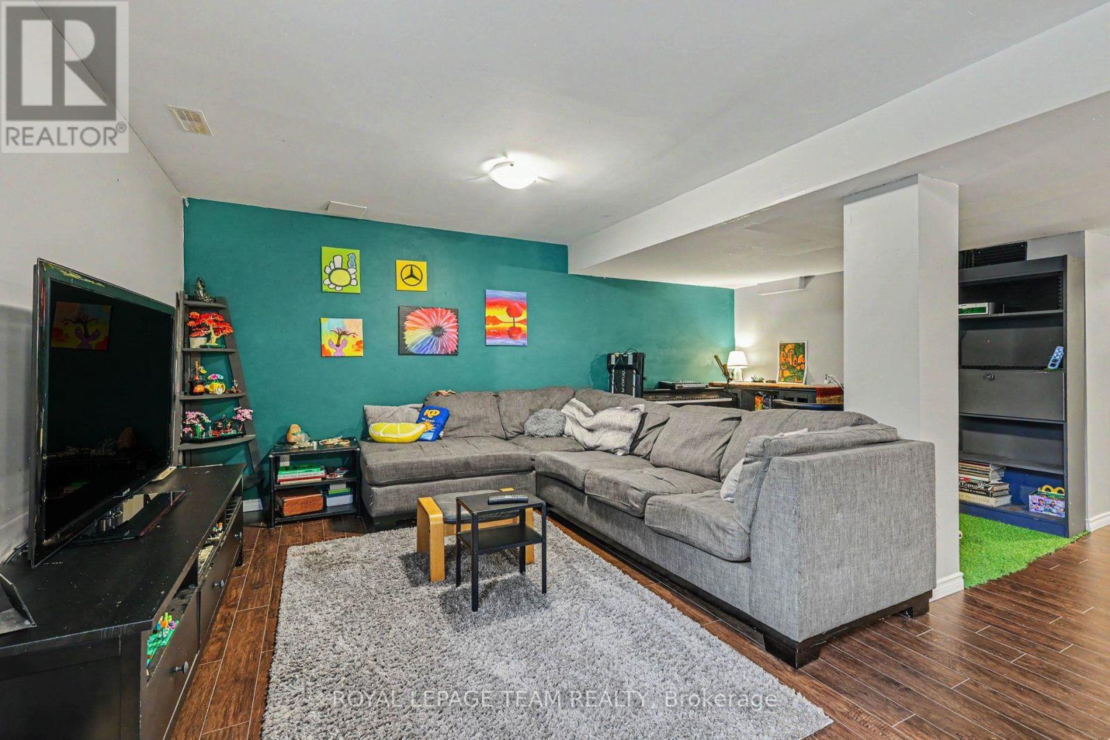 414 ABBEYDALE CIRCLE - Image 33