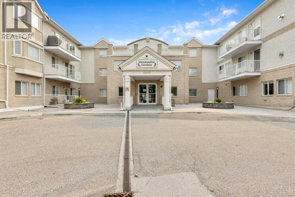 204, 2850 51 Street SW, Glenbrook, Calgary photo 2